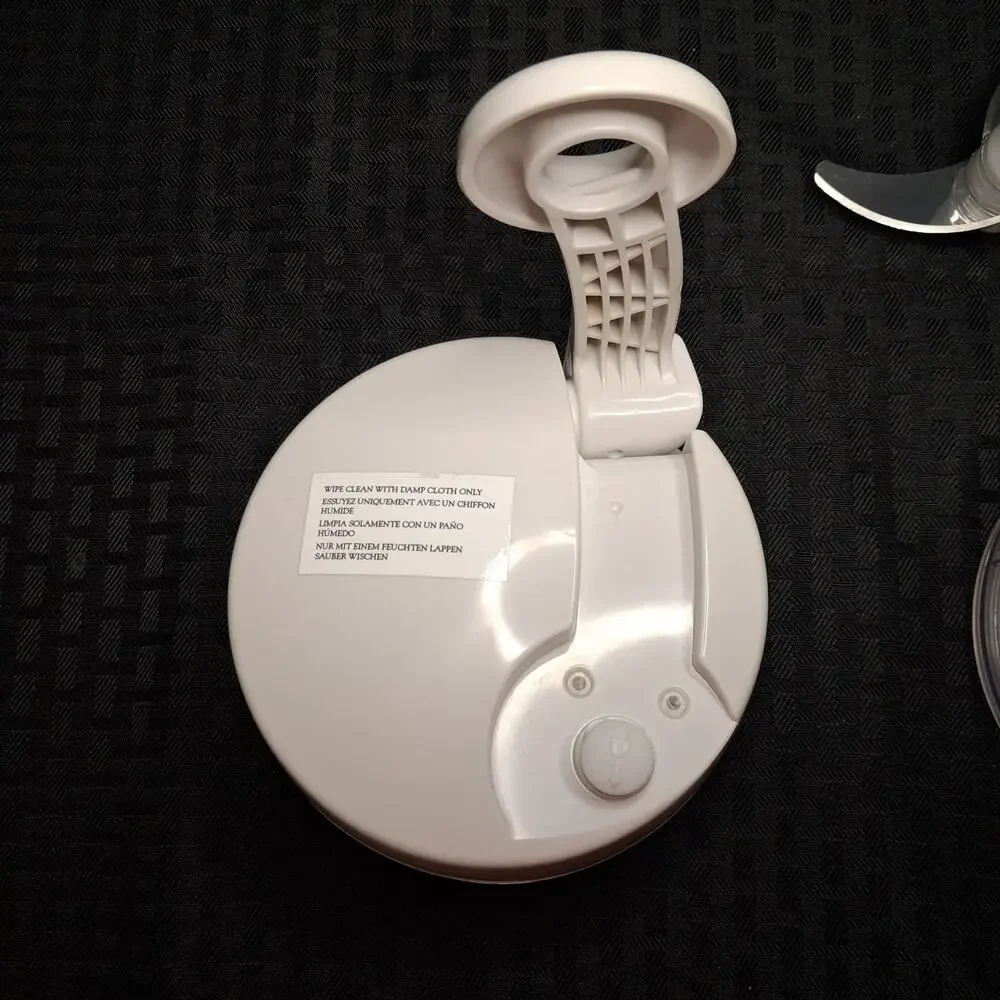 Pampered Chef Manual Food Processor #2581 3 Cup Hand Pull Chopper EUC!